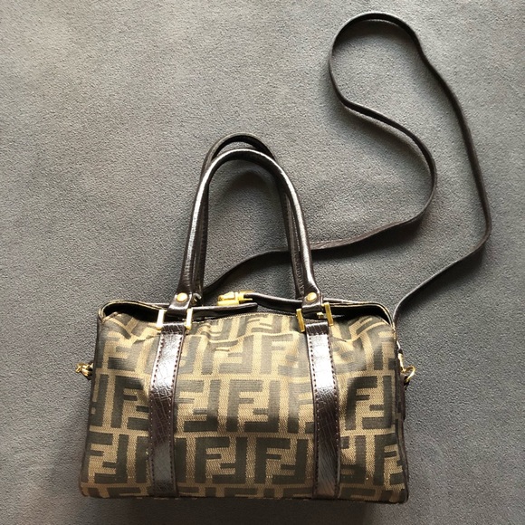Fendi Handbags - SOLD🔥FENDI Vintage Zucca Logo Bag